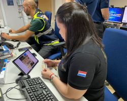 Finaliza la formación a trabajadores del Punto Atenas Paraguay